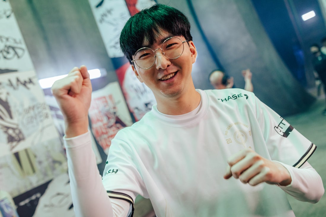 首发球员 首发球员