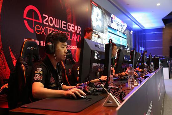 而独行侠有 而独行侠有