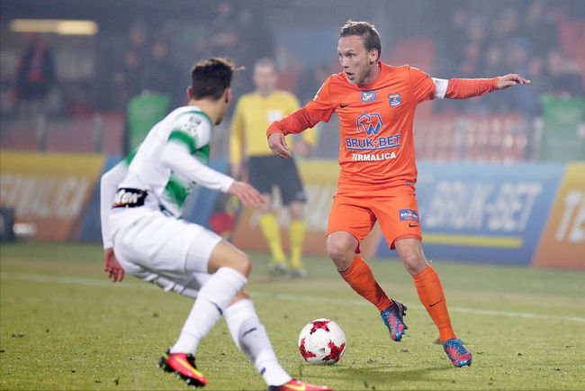 中场控制力 中场控制力