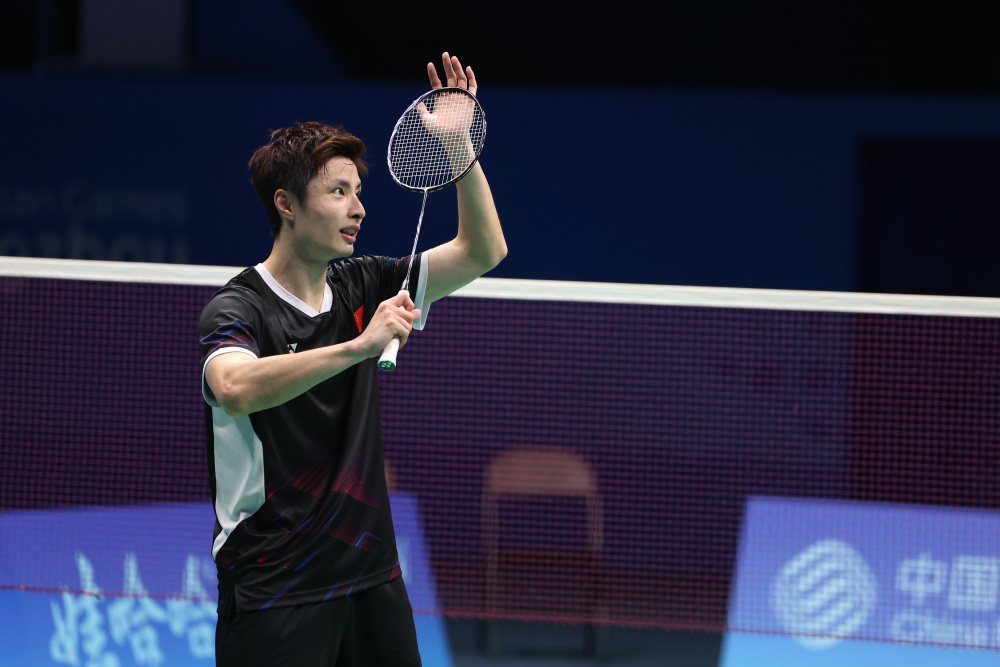 赛当中的亮 赛当中的亮