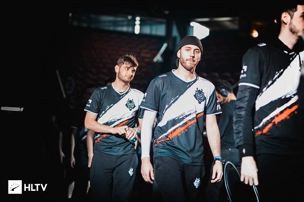 打满经验 打满经验